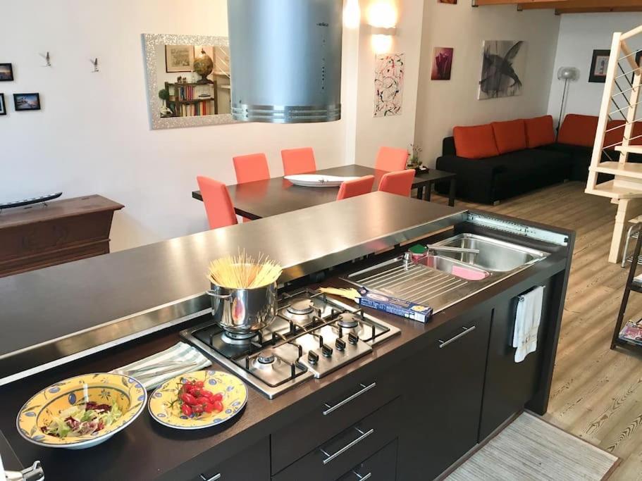 Loft Matteotti Con Posto Auto Leilighet Trieste Eksteriør bilde